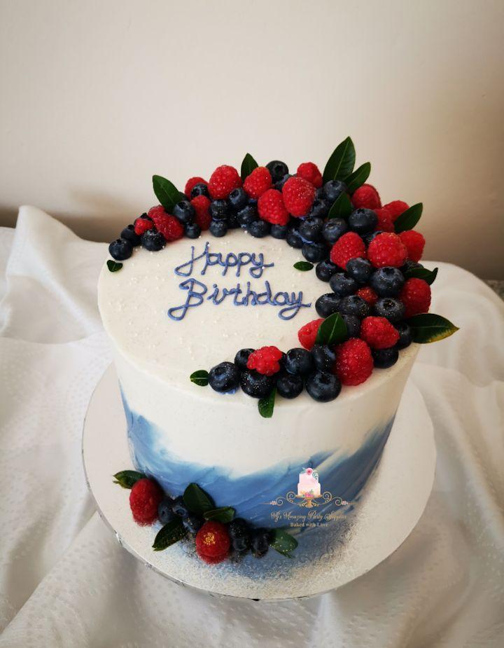 Berry birthday cake