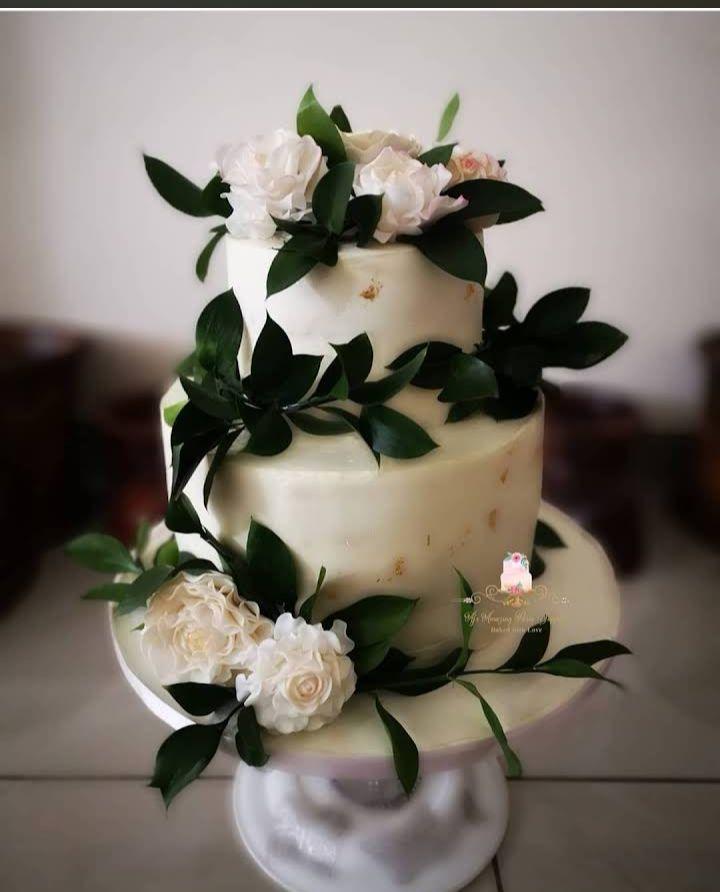Two-tier wedding cake